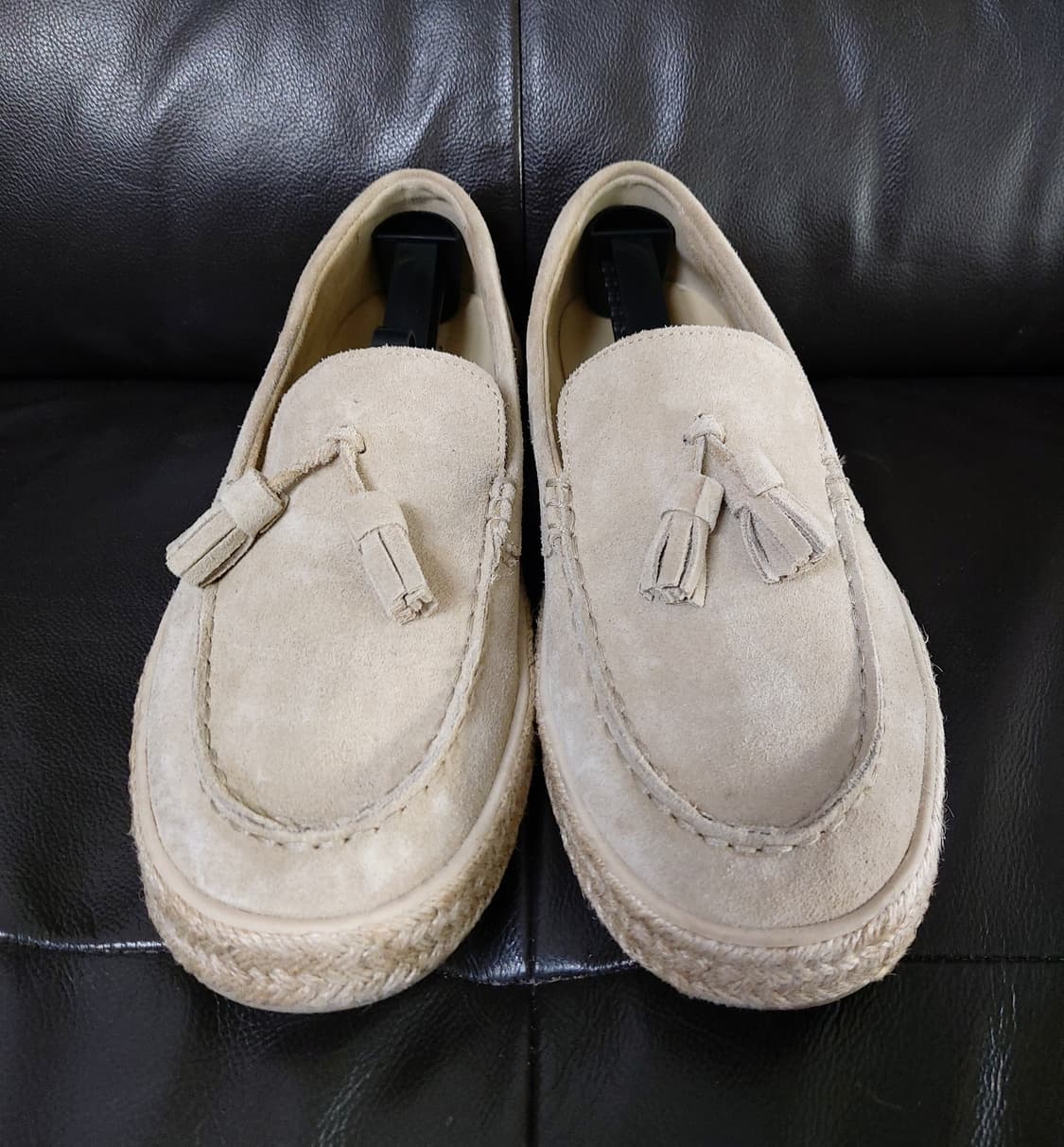 자라(ZARA) 스웨이드 태슬 로퍼(275mm)

 상품이미지3