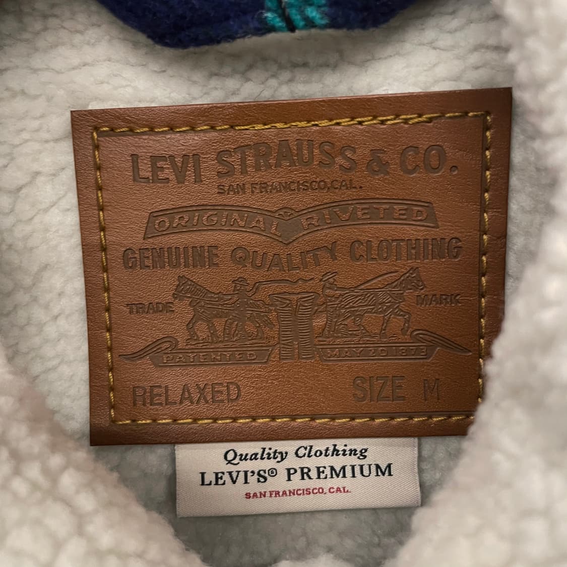 리바이스 릴렉스드 타입1 체크 쉐르파 자켓 상품이미지7