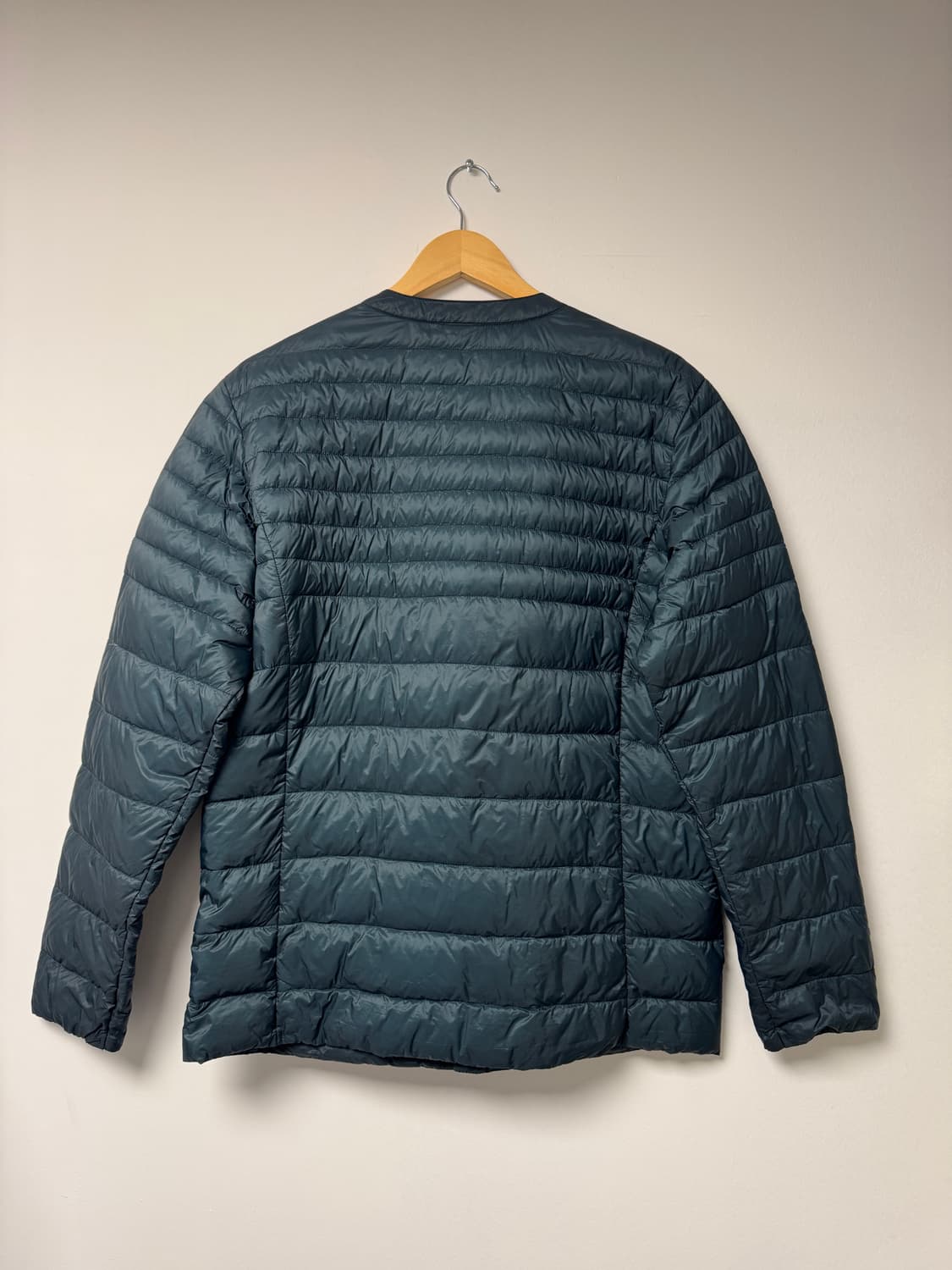 몽벨 구스다운 경량 패딩 가디건 다크그린 M 상품이미지5