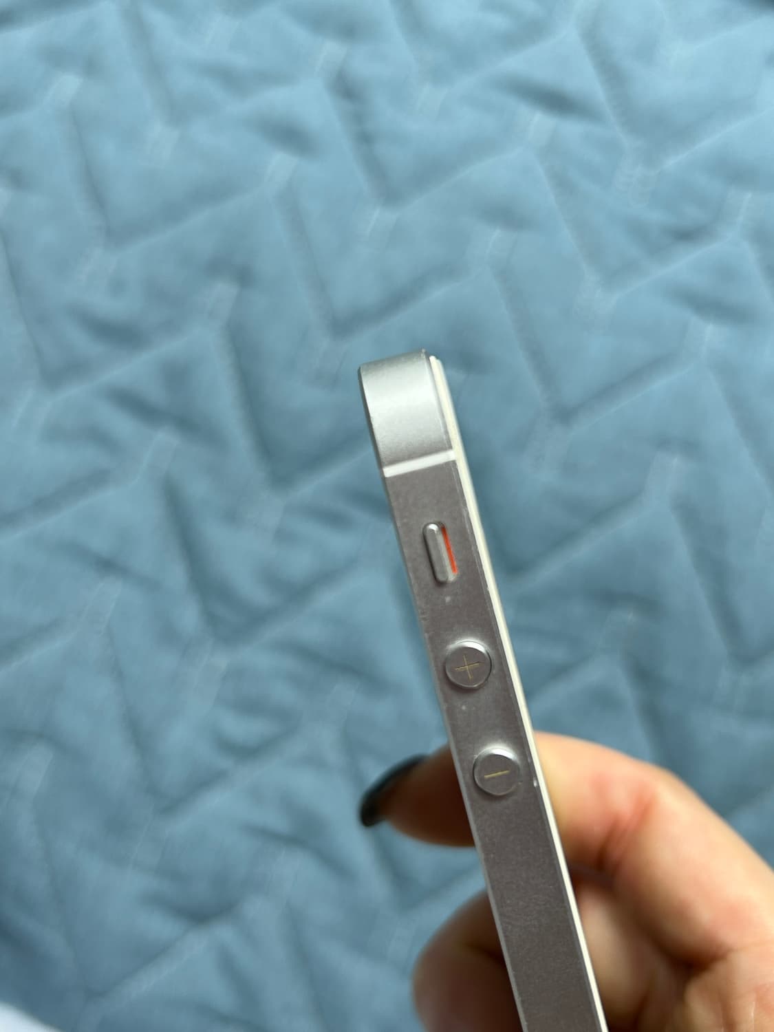 아이폰 SE 1 실버 128  상품이미지6