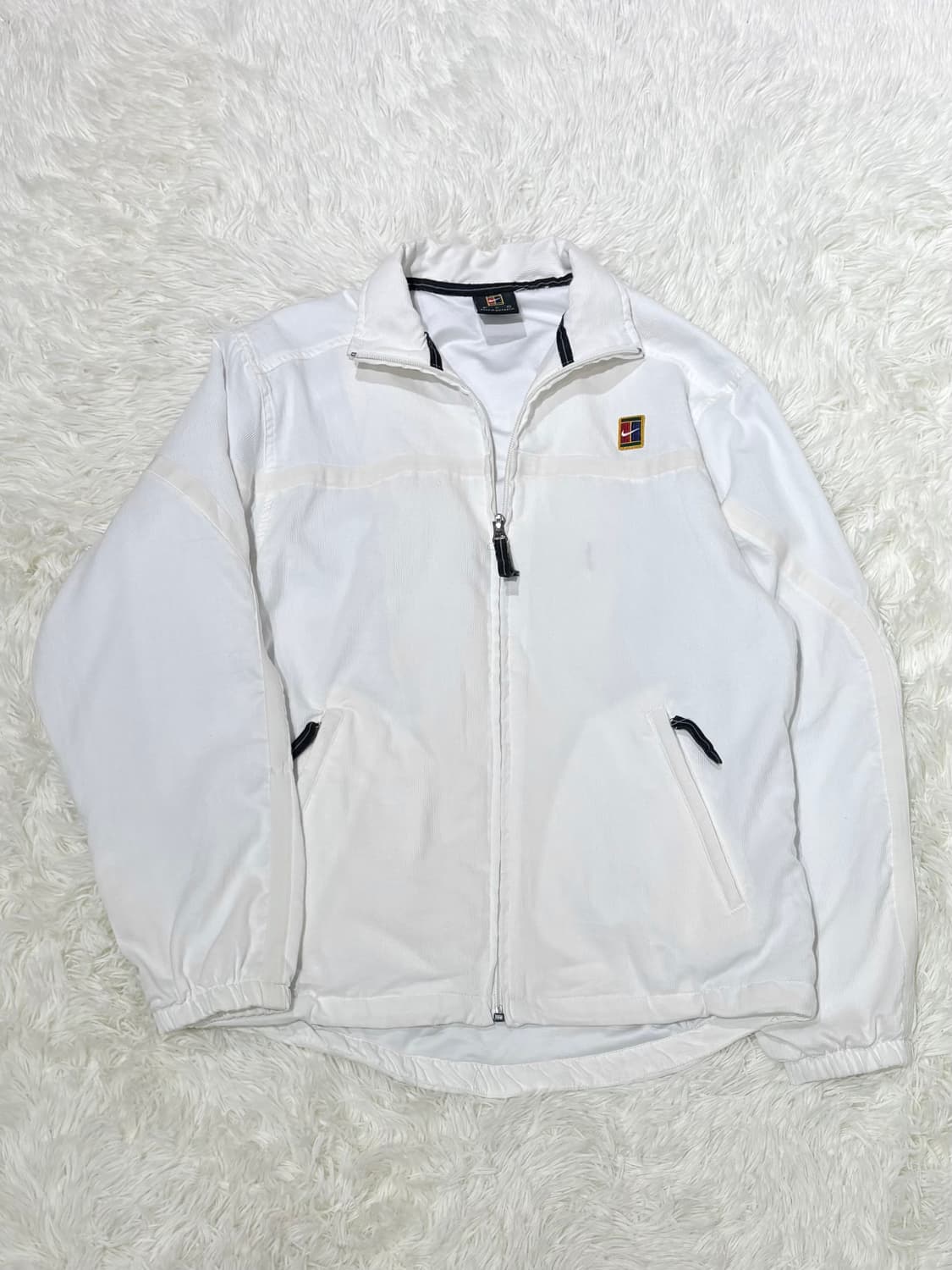 나이키 00‘s 테니스로고 화이트 바람막이 상품이미지4