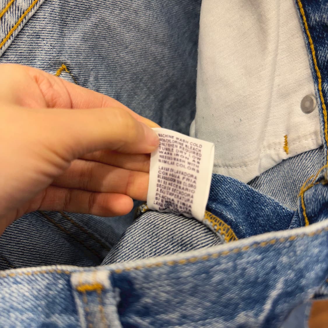 폴로 랄프로렌 데님 팬츠 로고 버튼 워치 포켓 디테일 레귤러핏 연청 상품이미지8