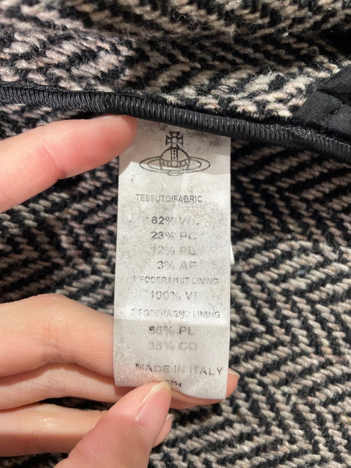 비비안 웨스트우드 앵글로마니아 헤링본 논 버튼 울 코트 상품이미지8