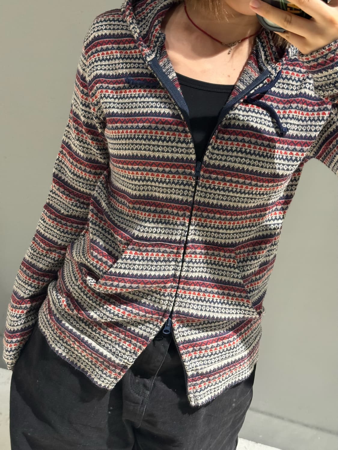 pattern detail hood zip-up 상품이미지2