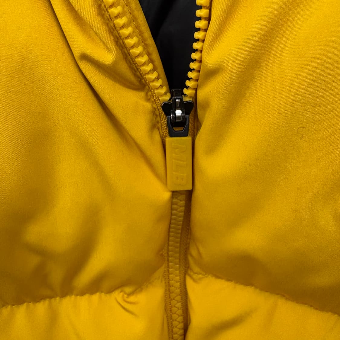 MLB 뉴욕 양키스 빅로고 숏 패딩 자켓 남S 상품이미지3