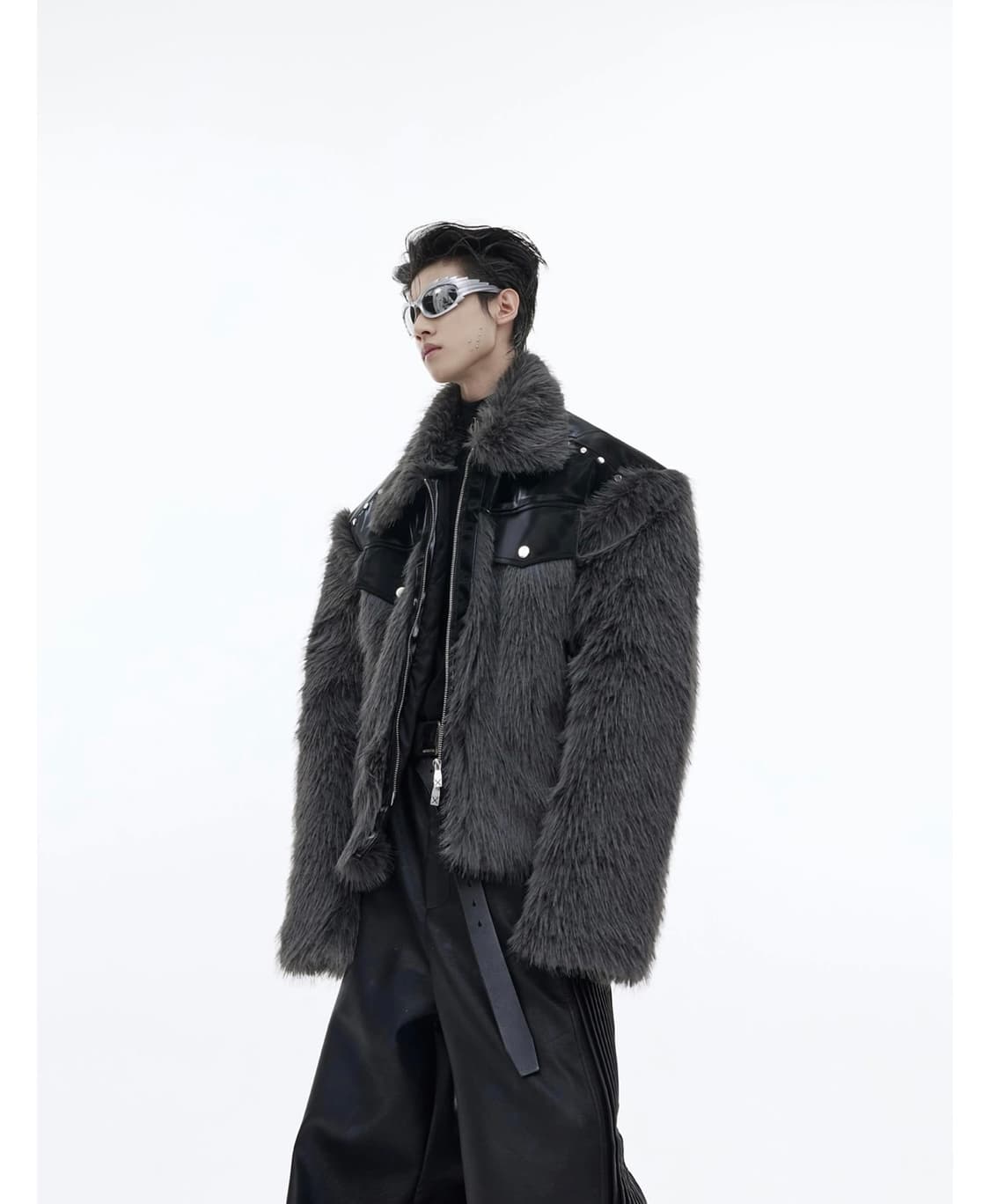 아워플랜 퍼 레더 자켓 상품이미지1