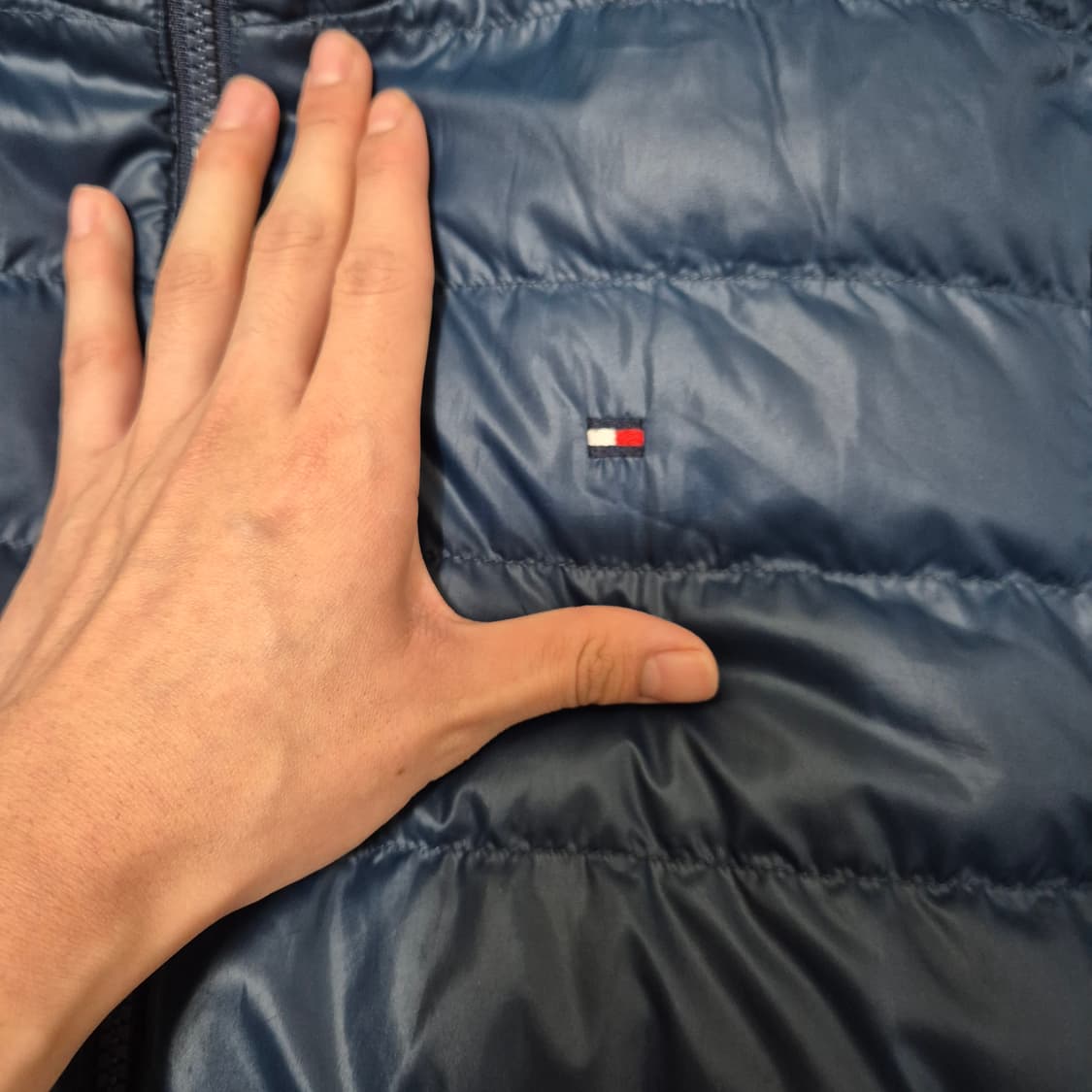 타미힐피거 남성 리버시블 경량패딩 덕다운자켓 상품이미지9
