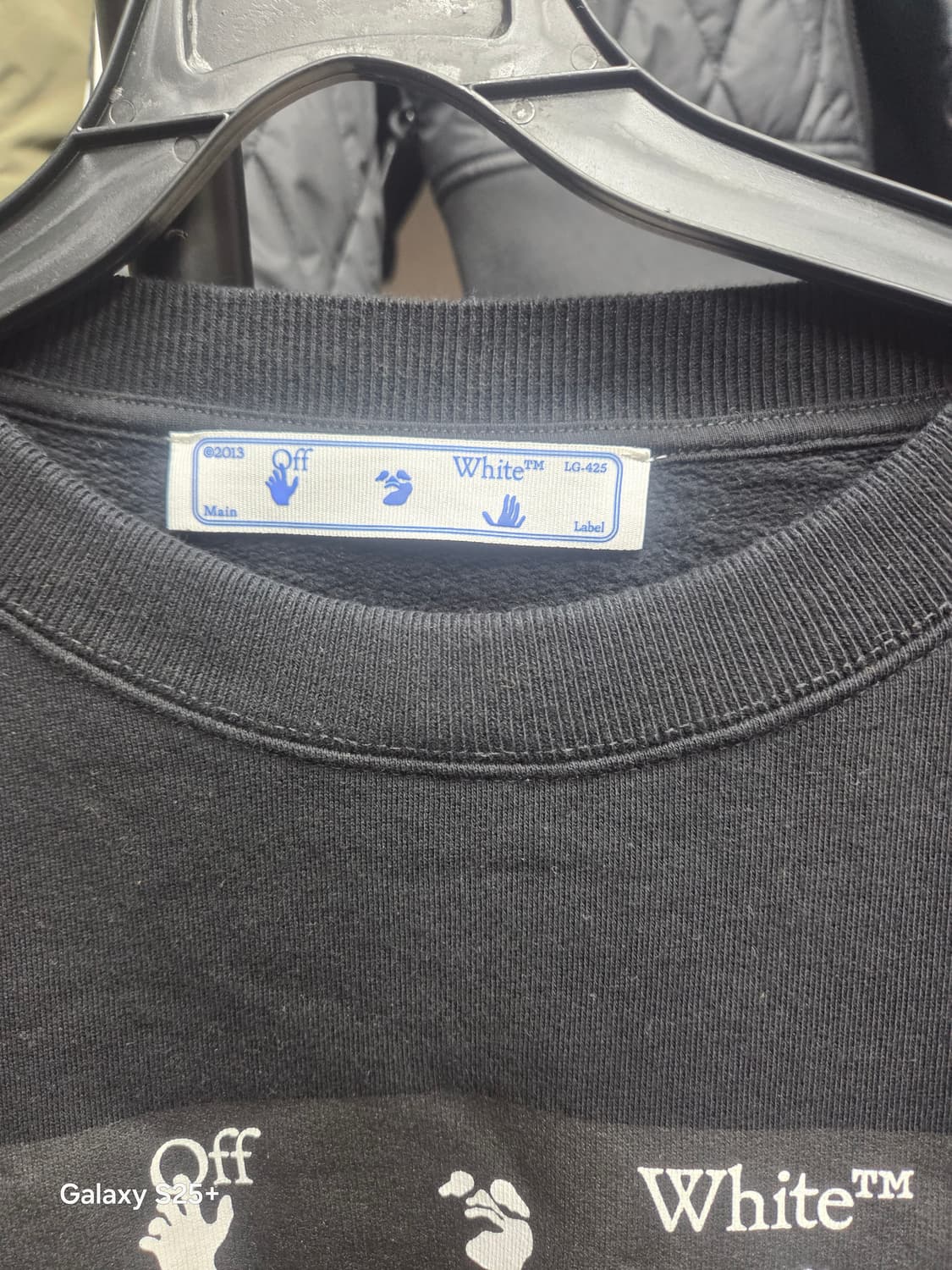 오프 화이트  카라바조   맨투맨   상품이미지2