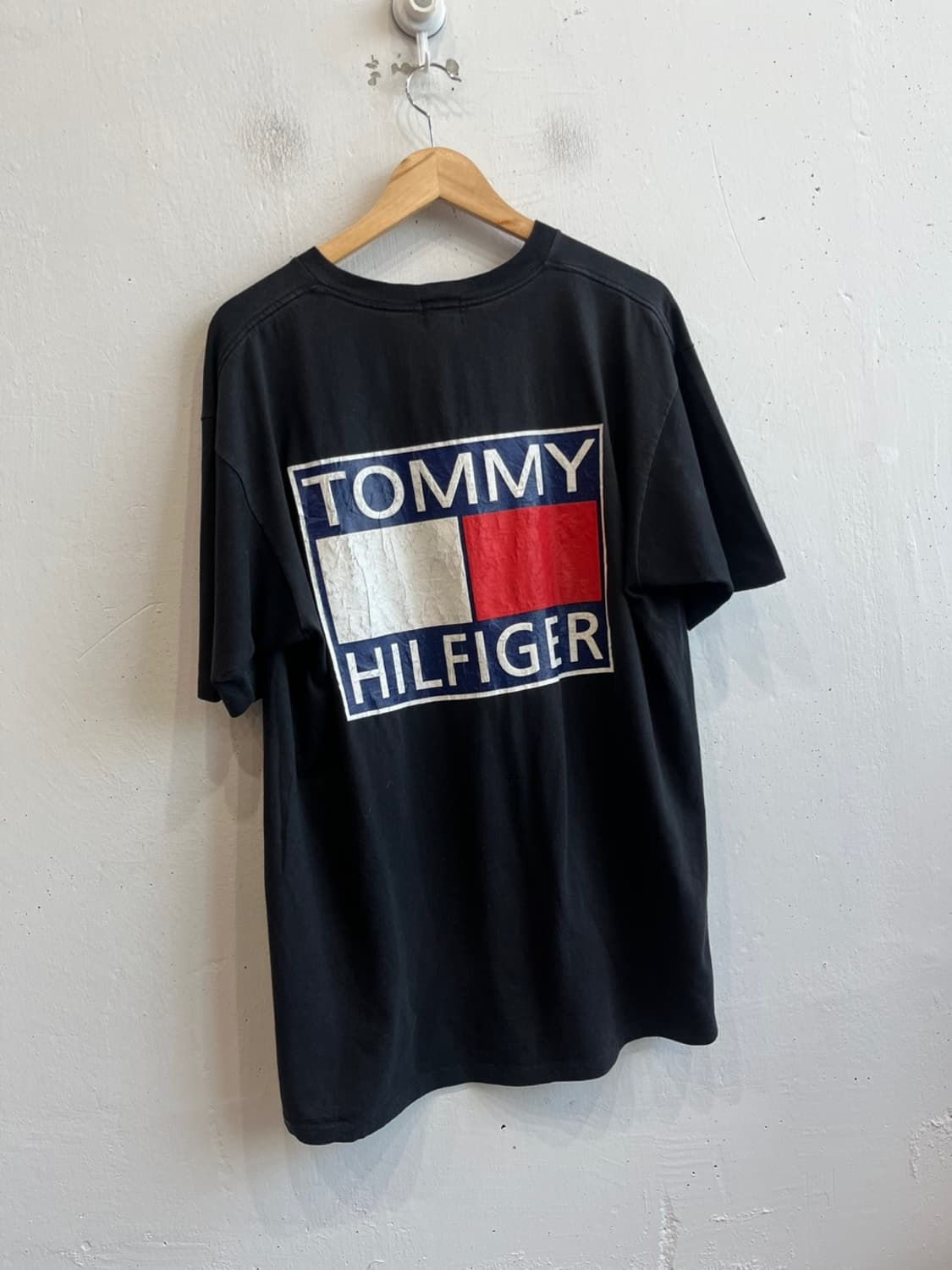 타미힐피거 싱글스티치 반팔 티셔츠 MADE IN USA 상품이미지3