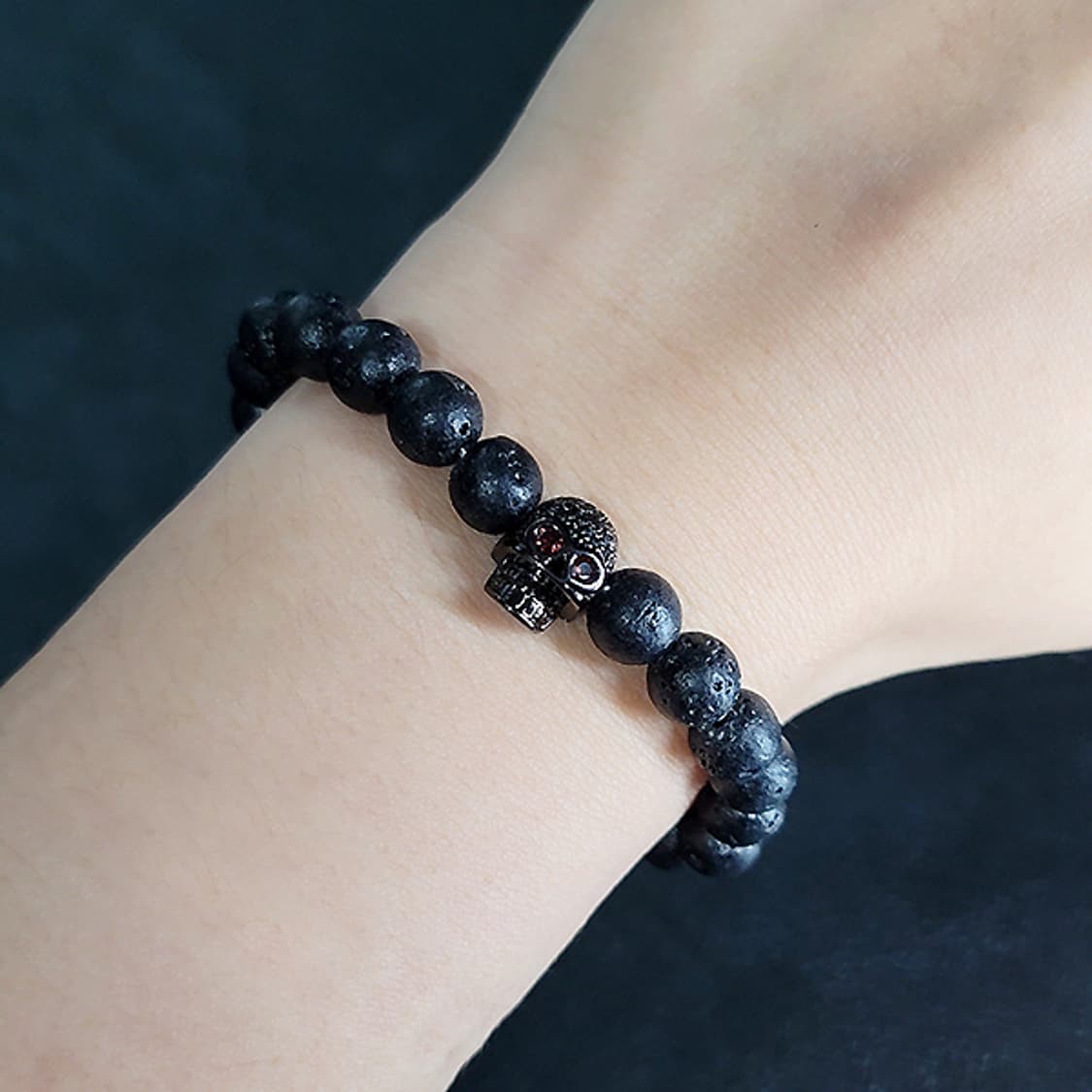 Nightjaw 바솔트 8mm 남자 빈티지 비즈 해골 원석 팔찌 상품이미지5
