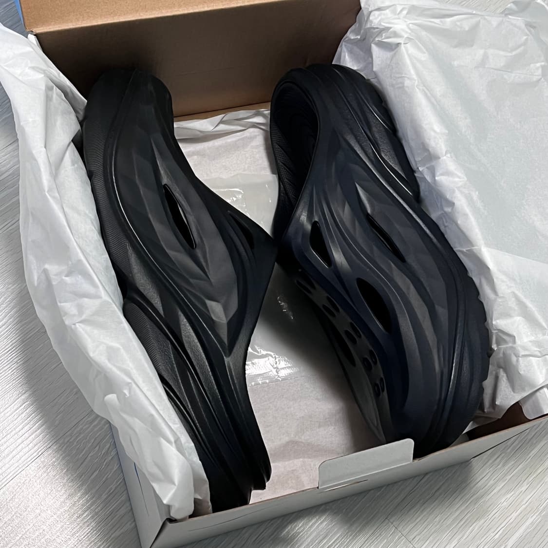 HOKA 리커버리 뮬 M11 290size 상품이미지3