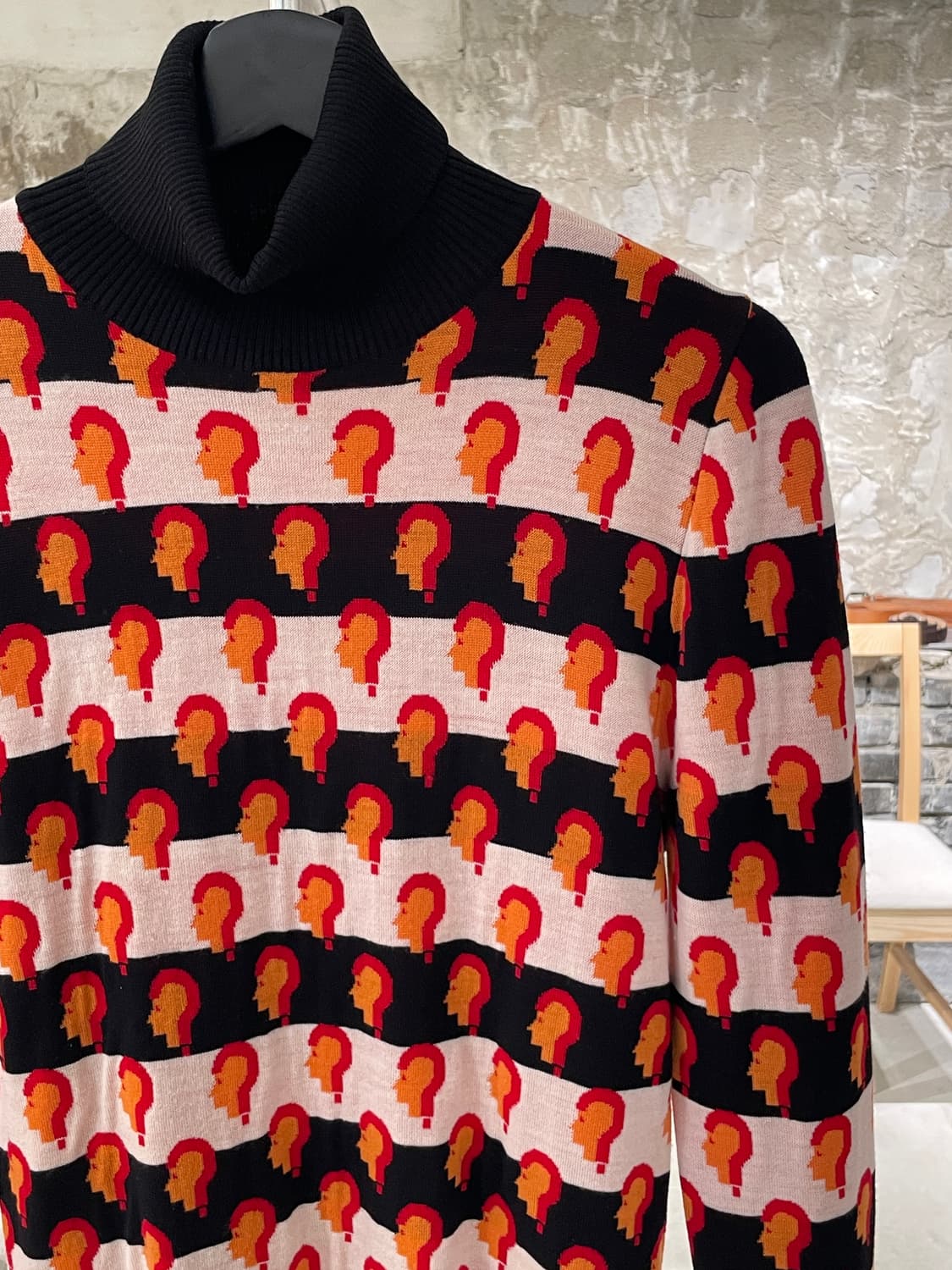 라프 시몬스 13F/W 런웨이 퀘스쳔 마크 스트라이프 터틀넥 니트 상품이미지3