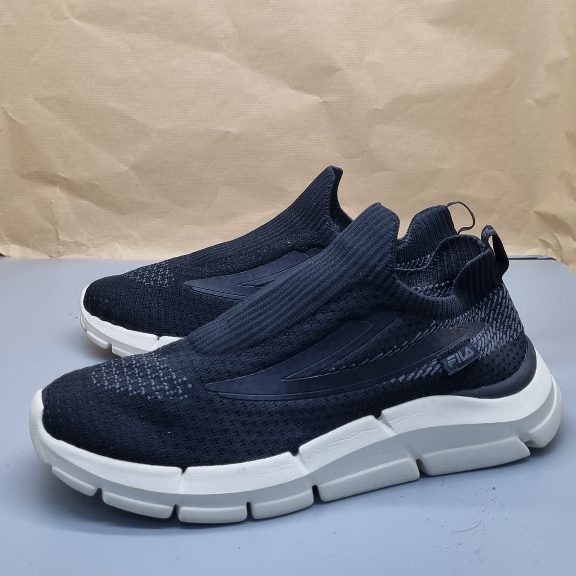 휠라 RGB. 피어 남성런닝화280 상품이미지1