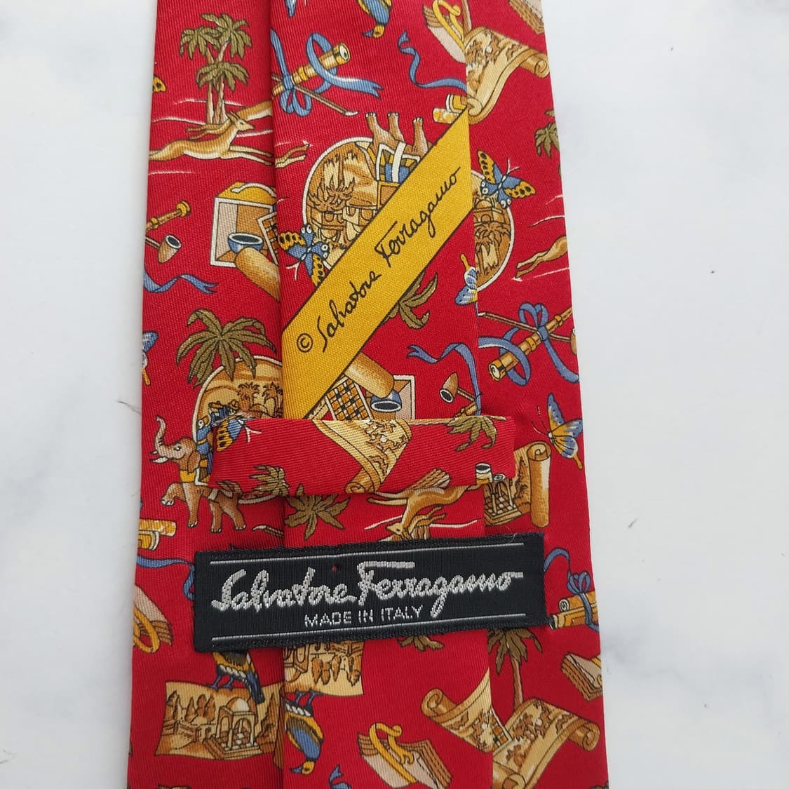 살바토레 페라가모 실크판타지 패턴 넥타이 9.4cm A+등급 K2273 상품이미지8