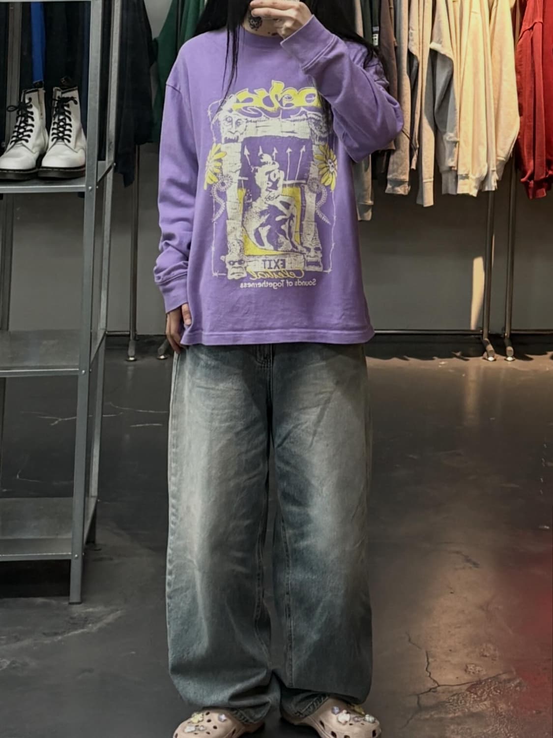 데우스엑스 마키나 그래픽 퍼플 롱 슬리브 A3771 상품이미지1