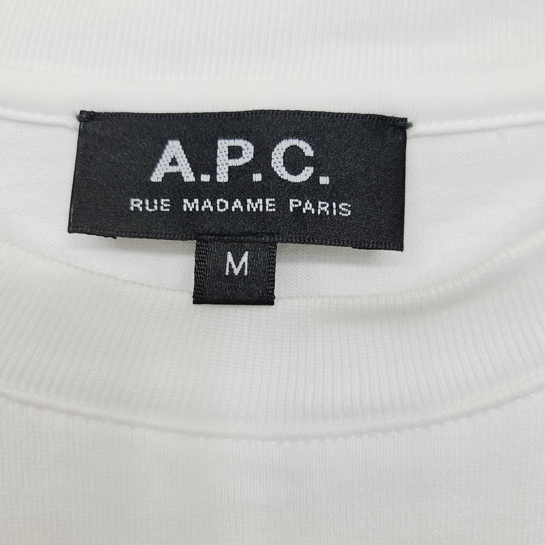[정품] 아페쎄(A.P.C.) 박시 마이크로 로고 크롭 티셔츠(M/90) 상품이미지6