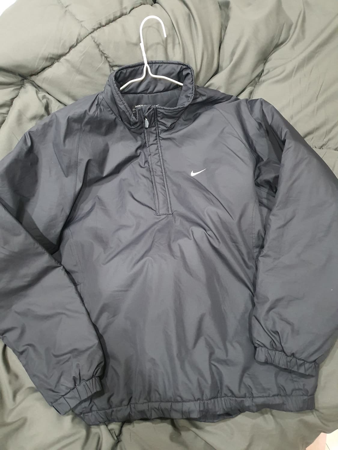 나이키골프 솔로스우시 패딩아노락 상품이미지1