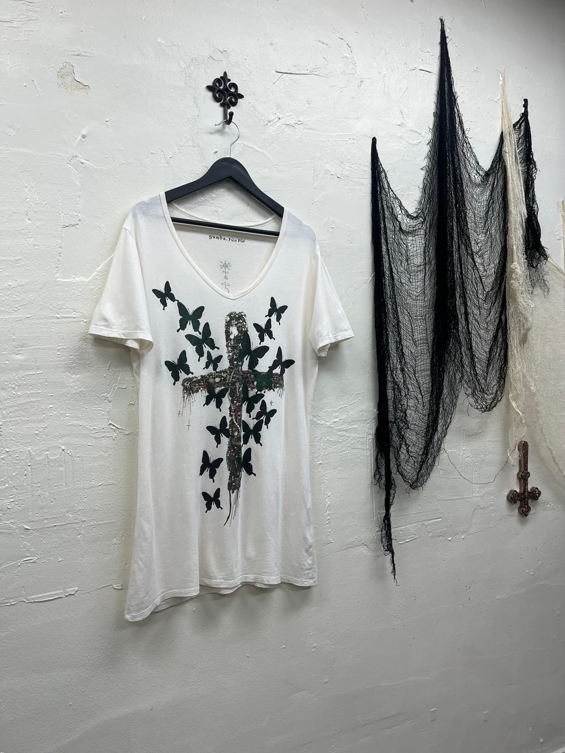 Kmrii x gunda 00s archive cross t shirts 상품이미지1