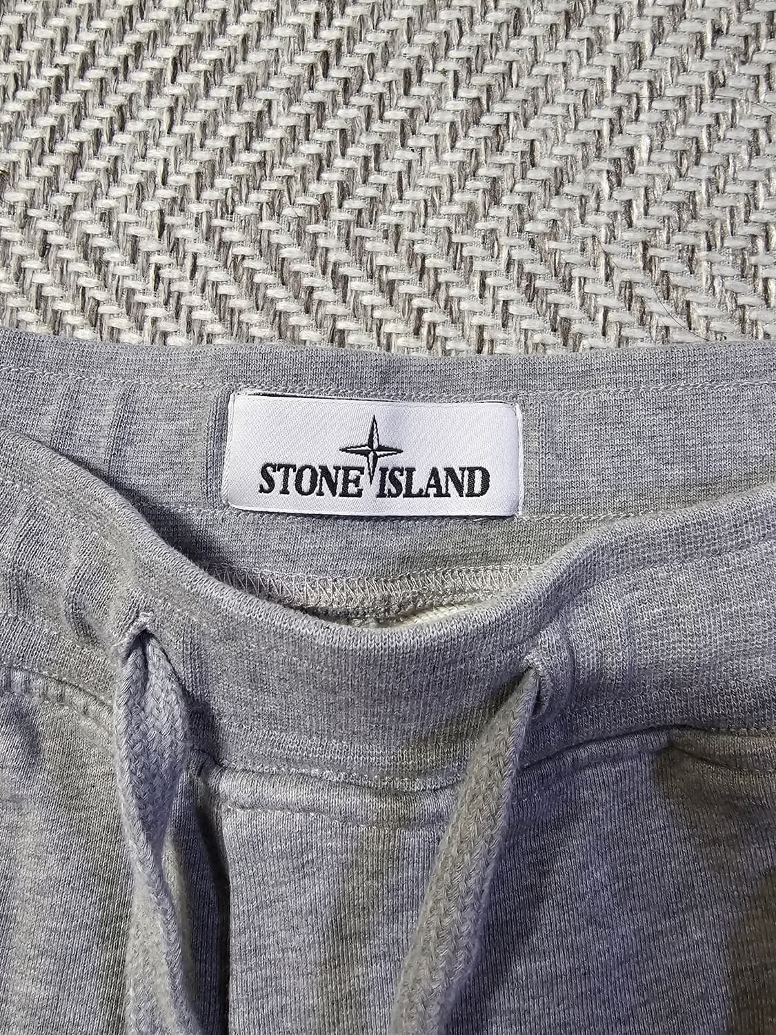 스톤아일랜드 브러쉬드 코튼 플리스 버뮤다 카고 쇼츠 팬츠 상품이미지3