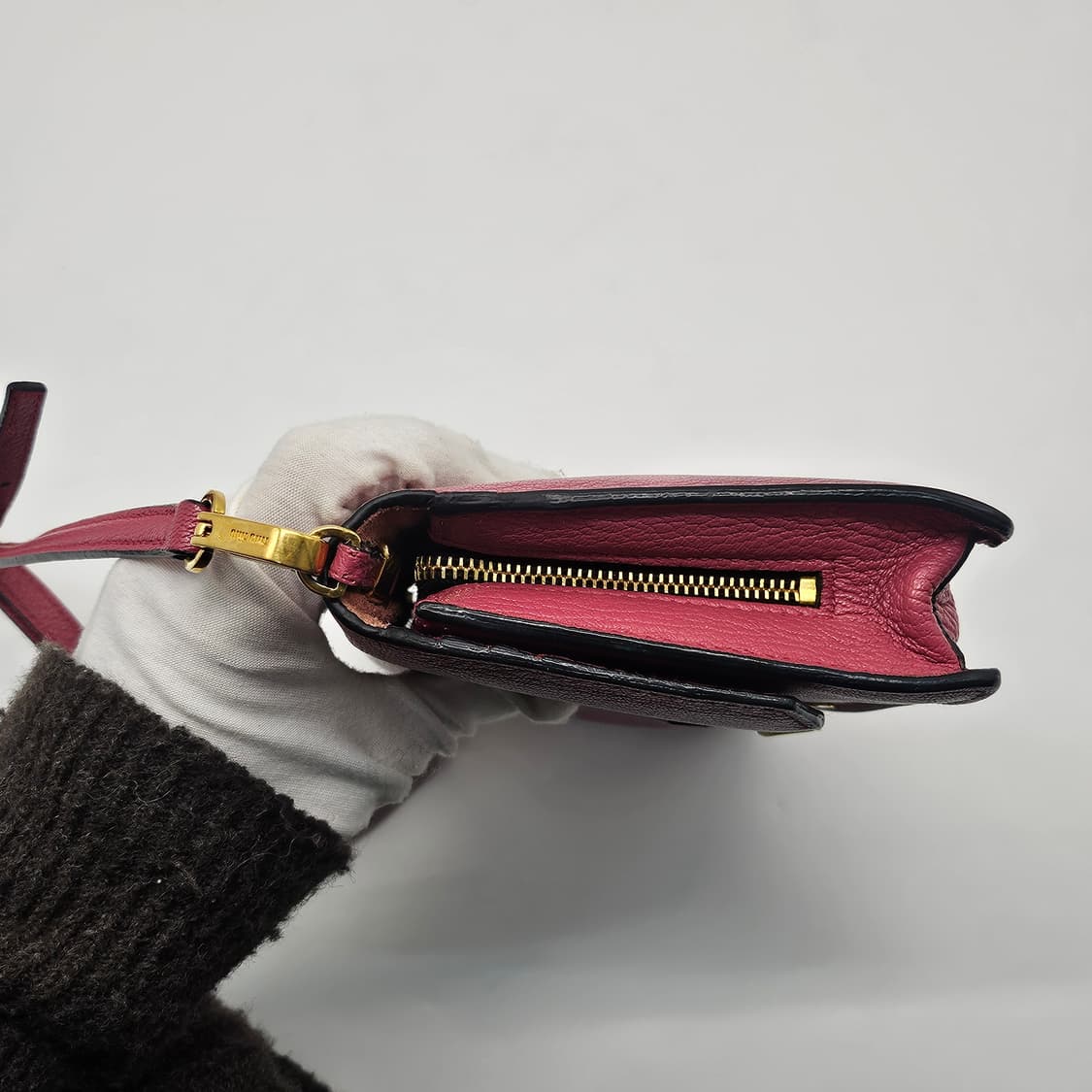 정품 미우미우 마드라스 크로스백 상품이미지5