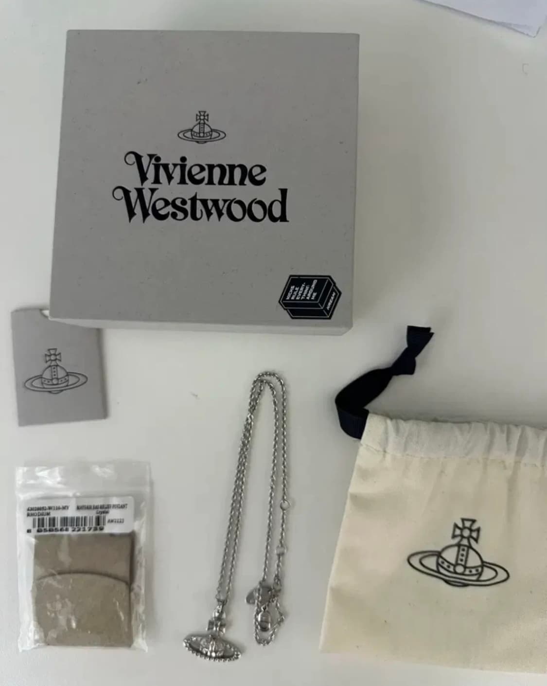 (풀박스/ 거의새거)비비안웨스트우드 바스 목걸이/비비안웨스트우드목걸이 상품이미지1