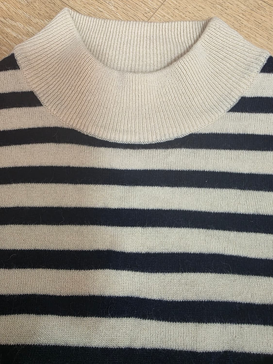 토마스모어 모크넥 스트라이프 니트 S 상품이미지3