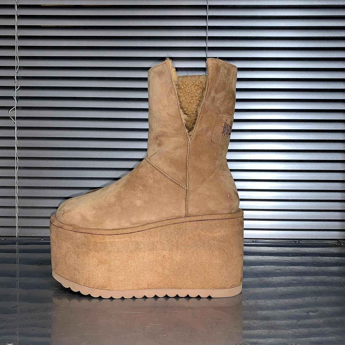 00s 리얼 스웨이드 슈퍼 플랫폼 어그 스타일 부츠 상품이미지3