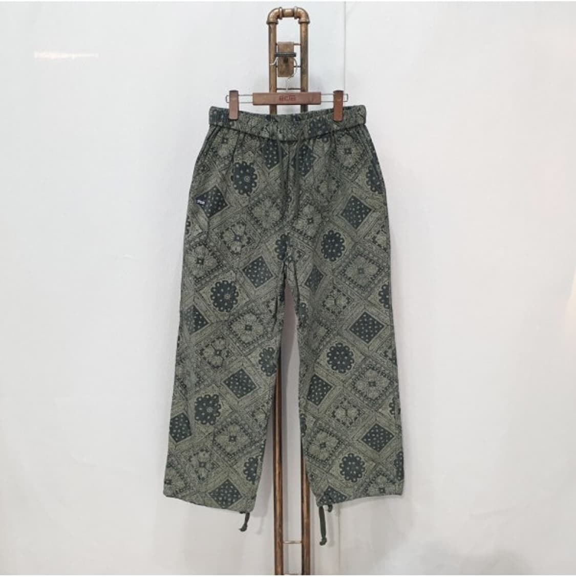 브라운브레스 페이즐리 패턴 밴딩 팬츠 XL 상품이미지1