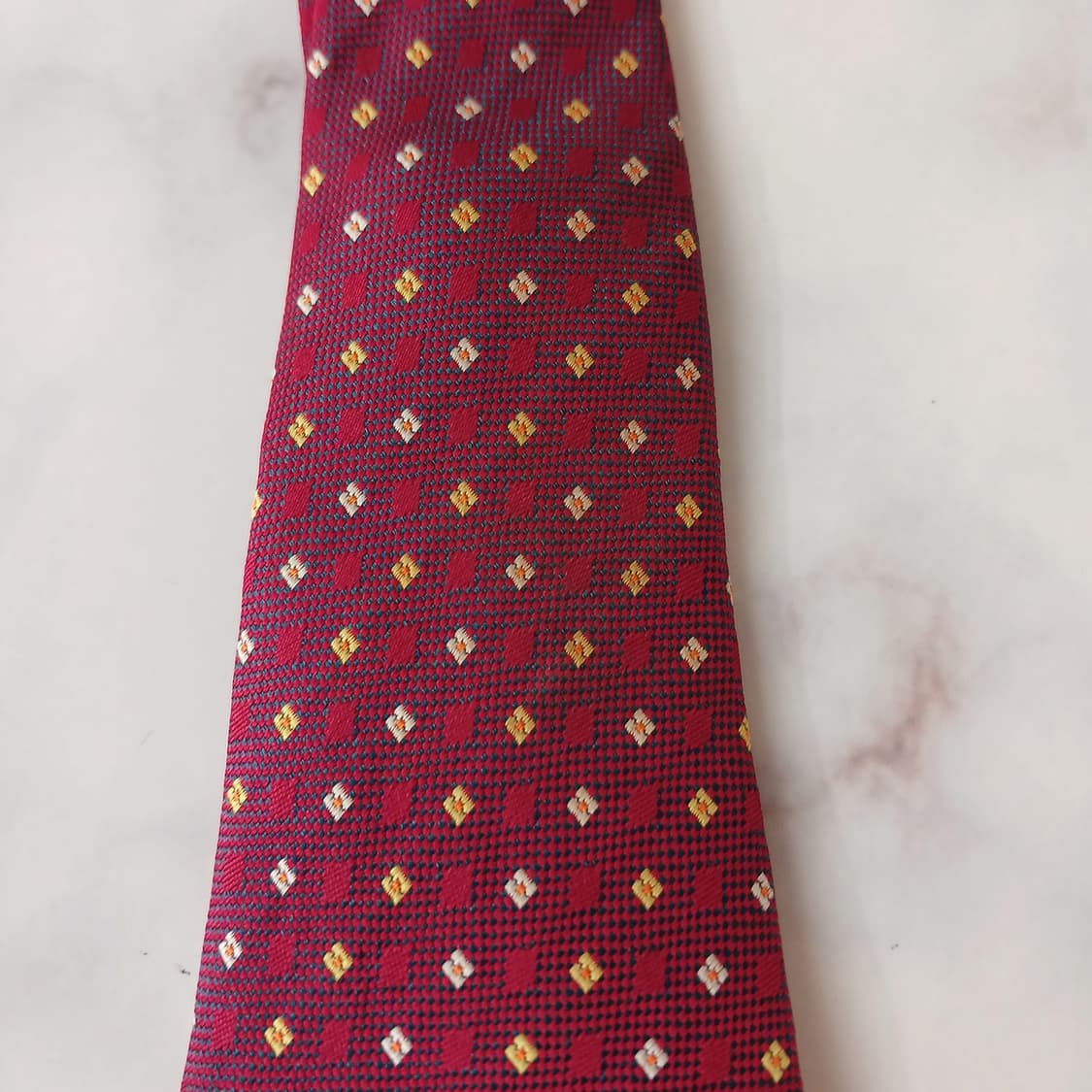 지방시 실크 레드 패턴 넥타이 9.9cm A등급 A19318
 상품이미지8