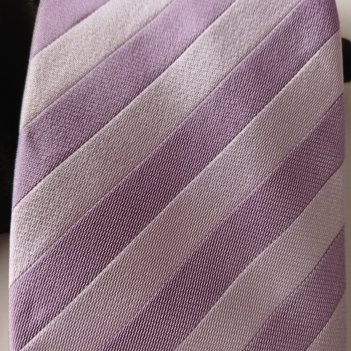 앤드류스타이 실크 스트라이프 넥타이 9.7cm A+등급 A19510
 상품이미지8