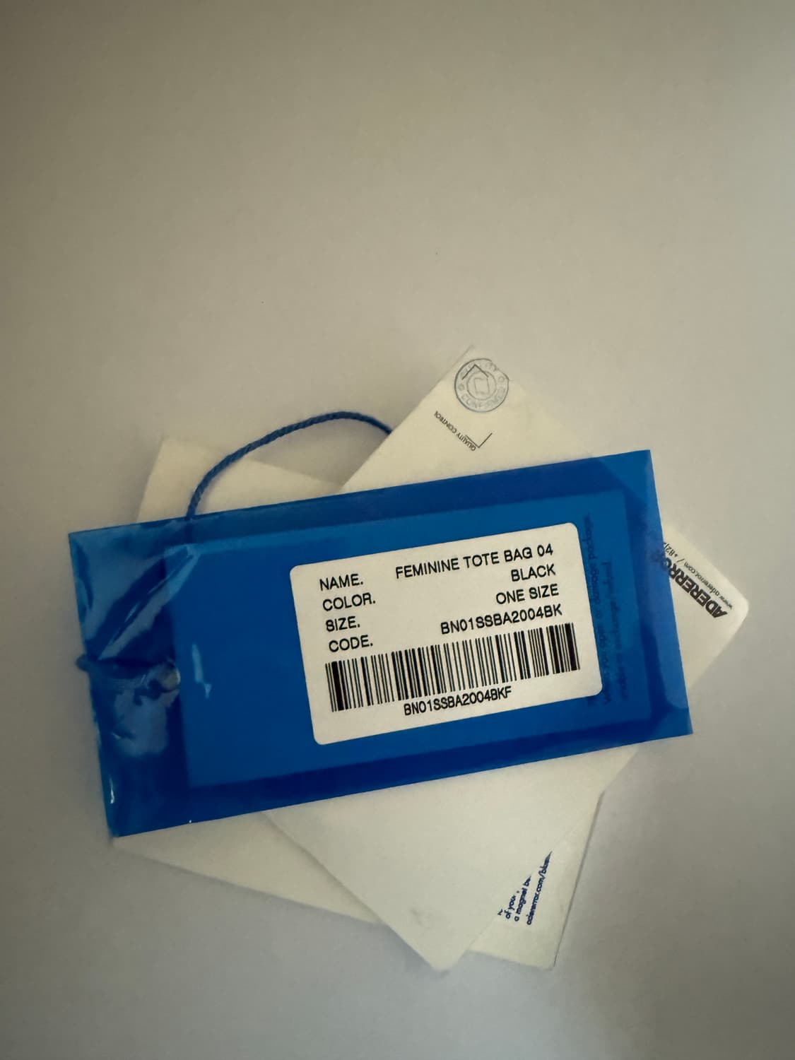 아더에러 wide burnid shopper bag 상품이미지3