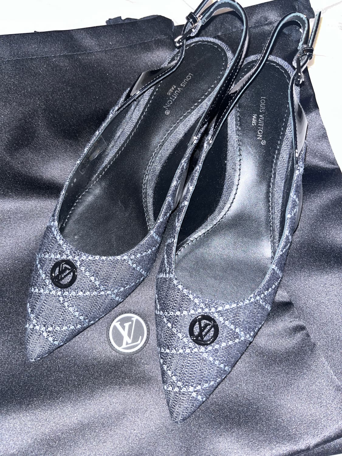 루이비통  슬링백 구두 상품이미지1