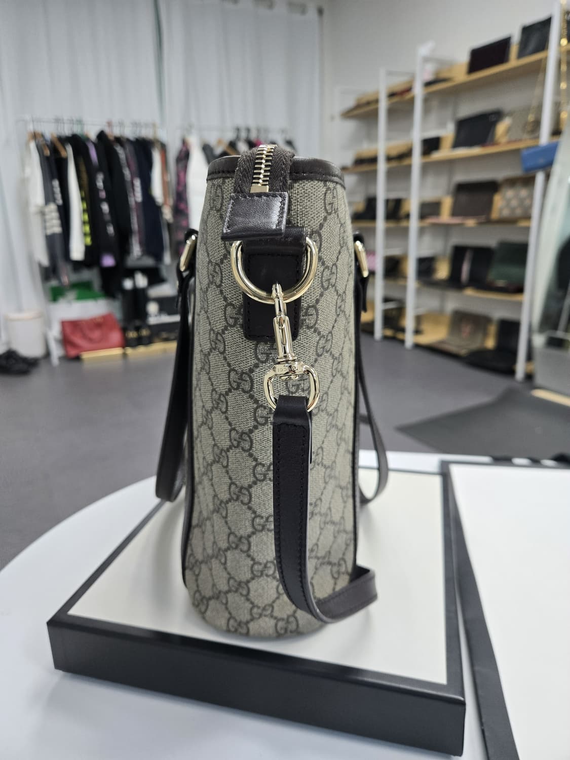 [A급컨디션]구찌 시그니처 토트 숄더백 상품이미지4