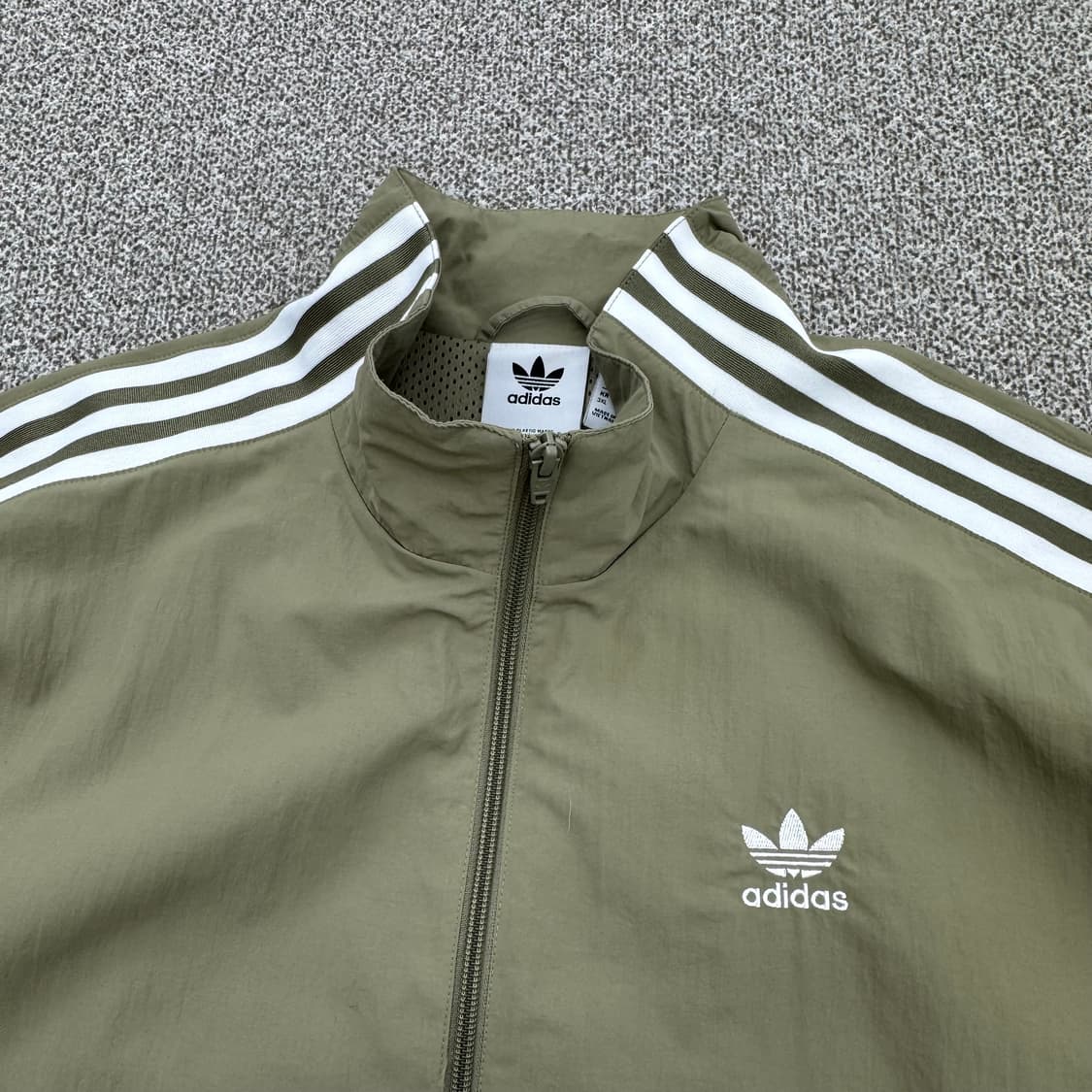 아디다스 바람막이  상품이미지2