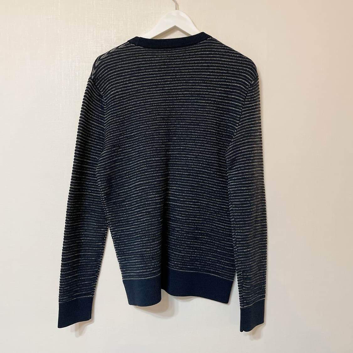 띠어리 울 니트 90사이즈 남녀공용 상품이미지2