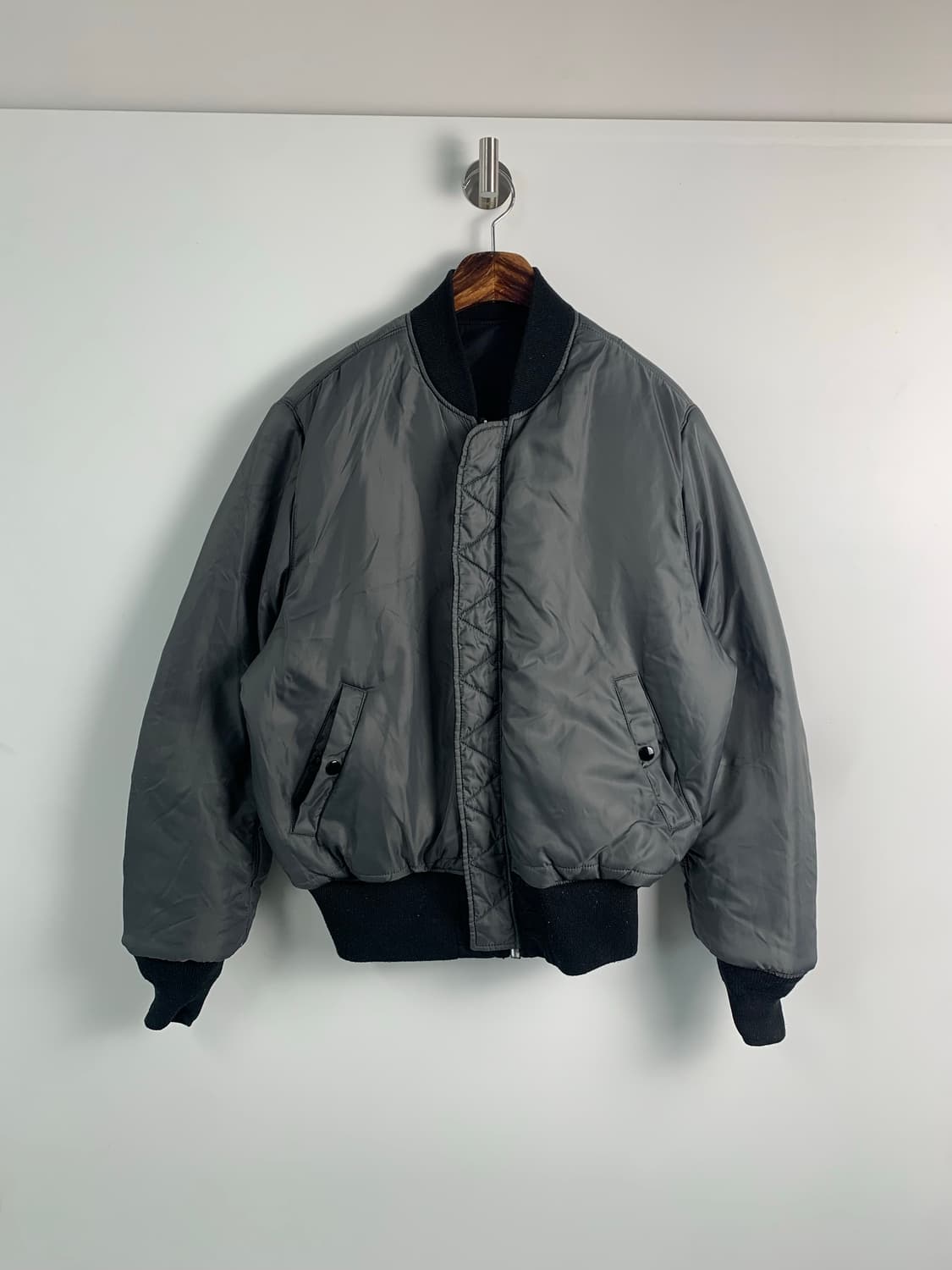 알파인더스트리 블랙 건메탈 리버시블 ma-1 항공점퍼 상품이미지6