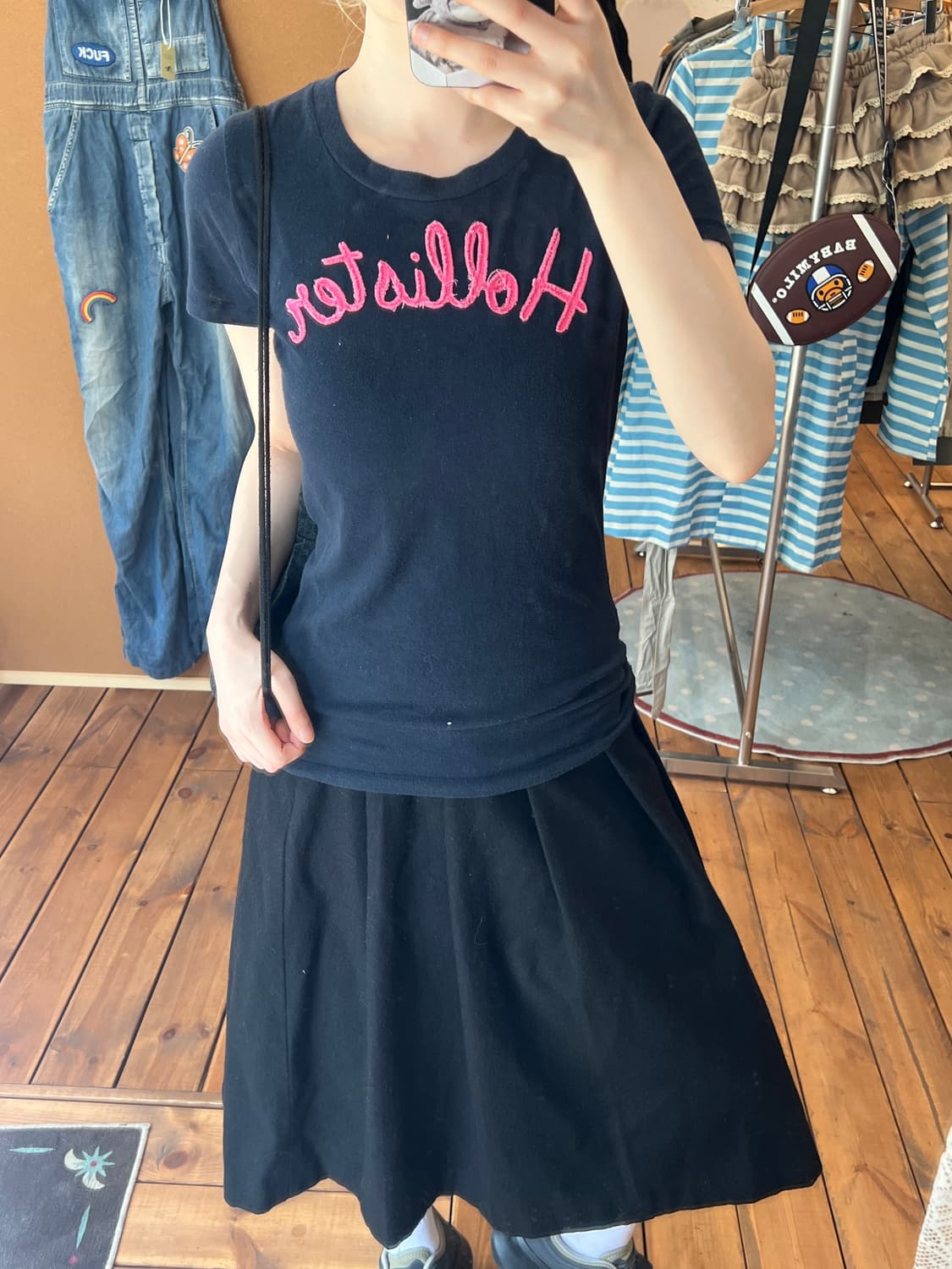 Hollister 블랙 반팔 상품이미지4