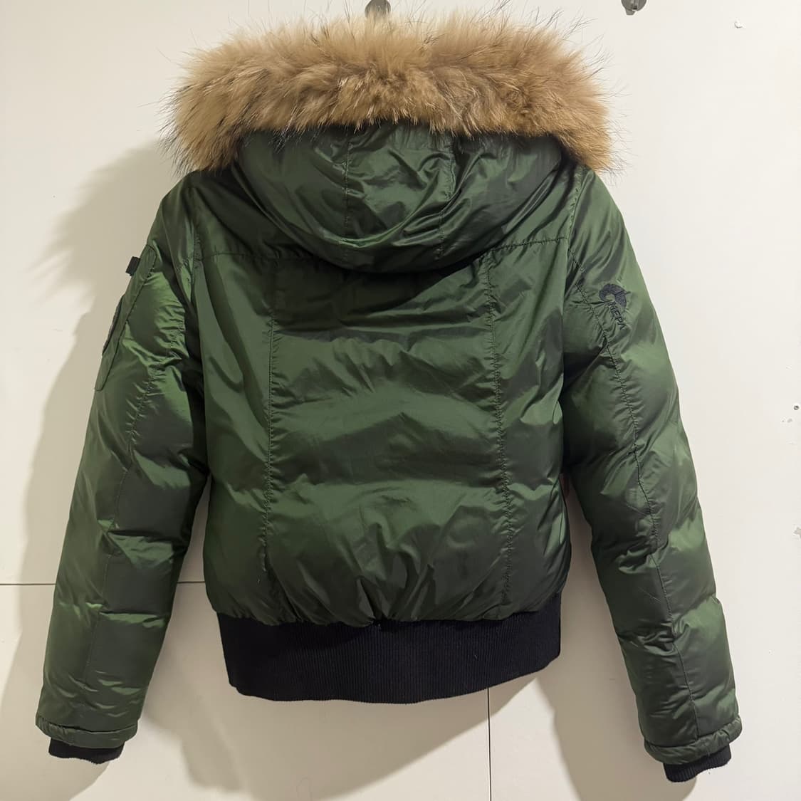 네파 구스다운 점퍼 상품이미지6