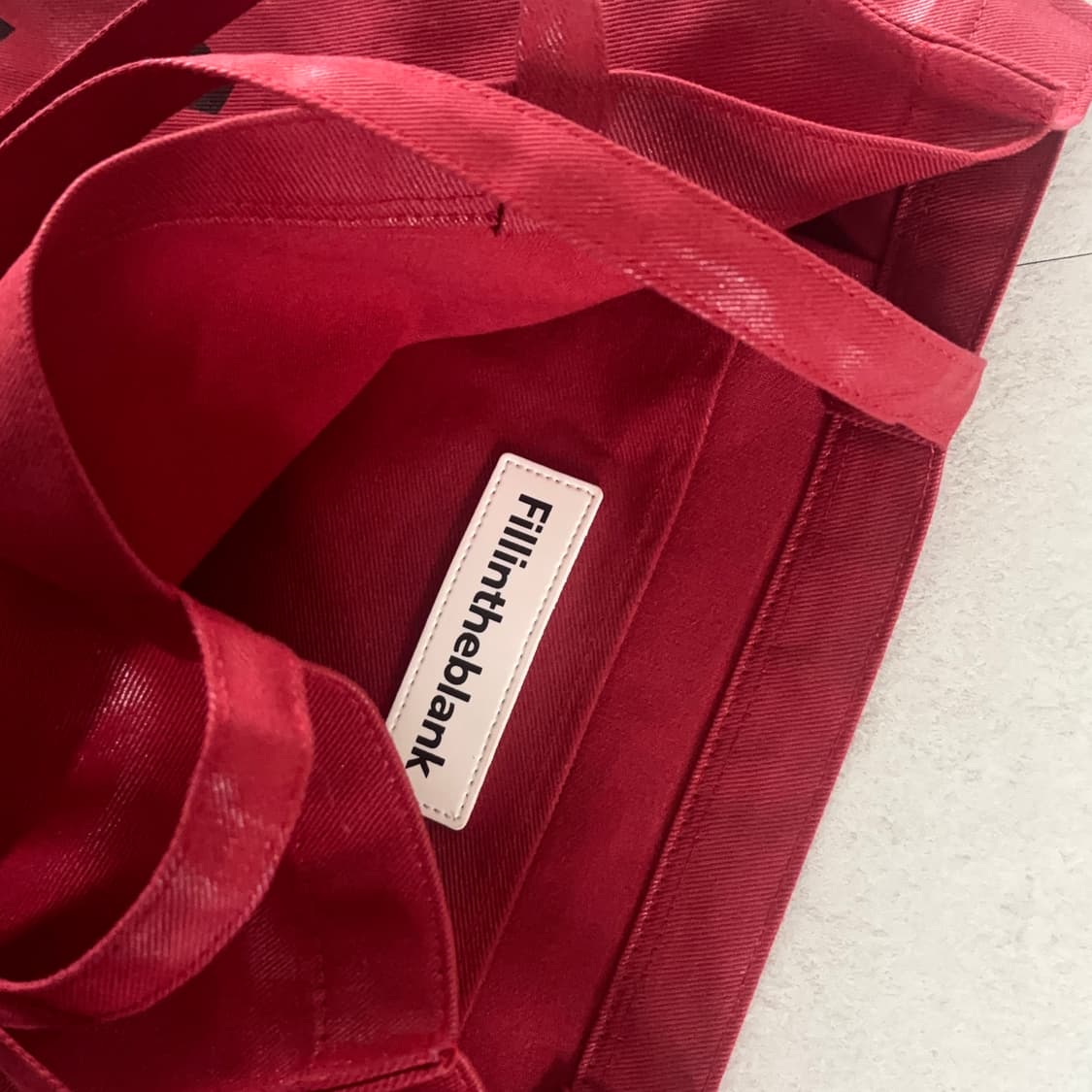 필인더블랭크 utopia shopper bag 상품이미지2