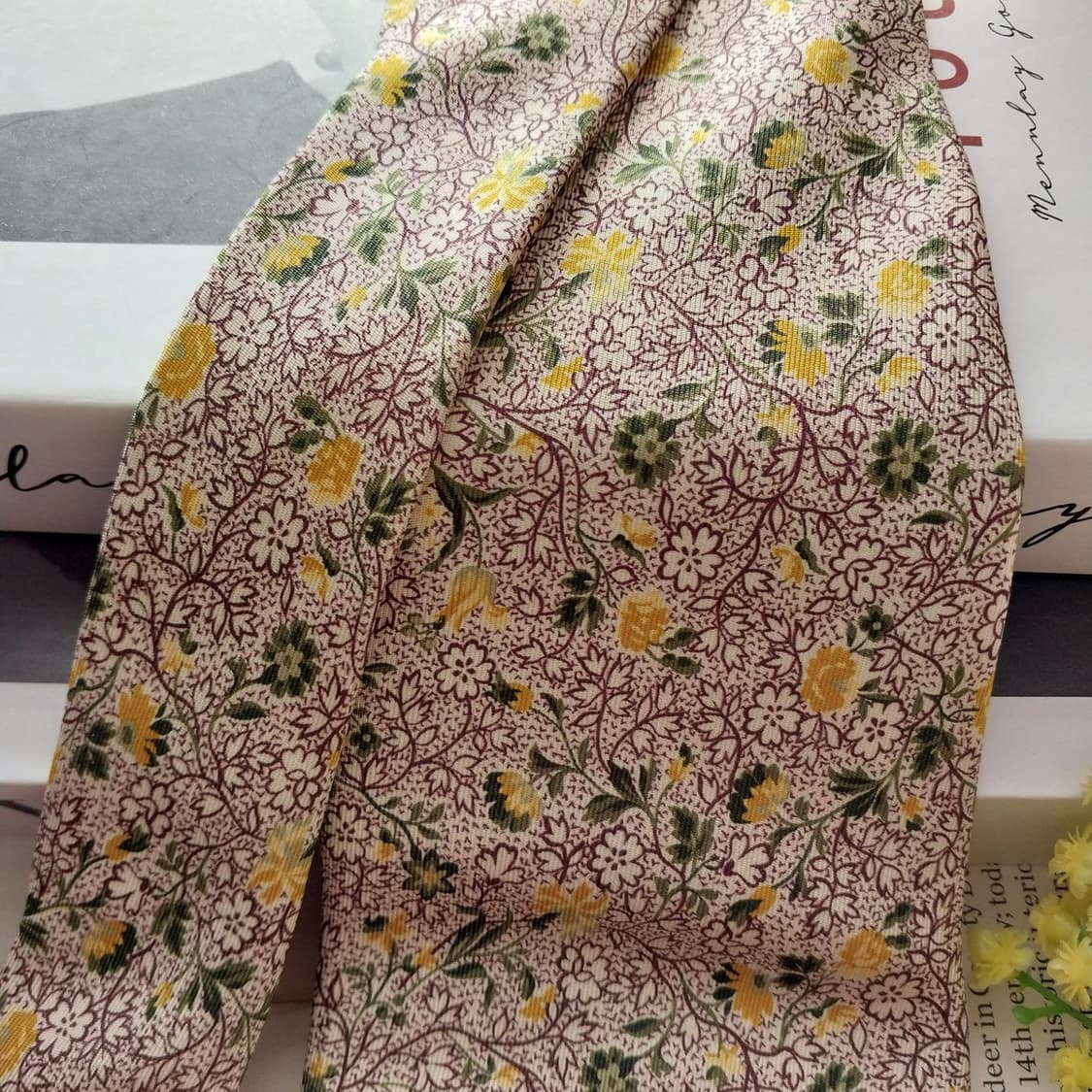 폴 스미스 실크 플라워 패턴 넥타이 9.5cm A+등급 K1296
 상품이미지3