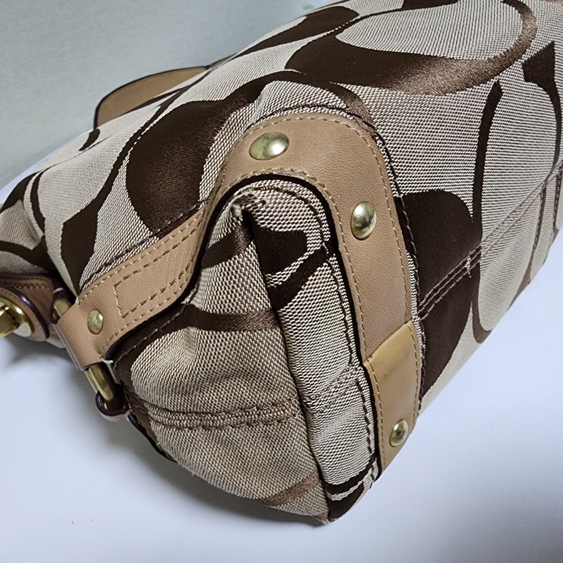 코치 숄더백  상품이미지7