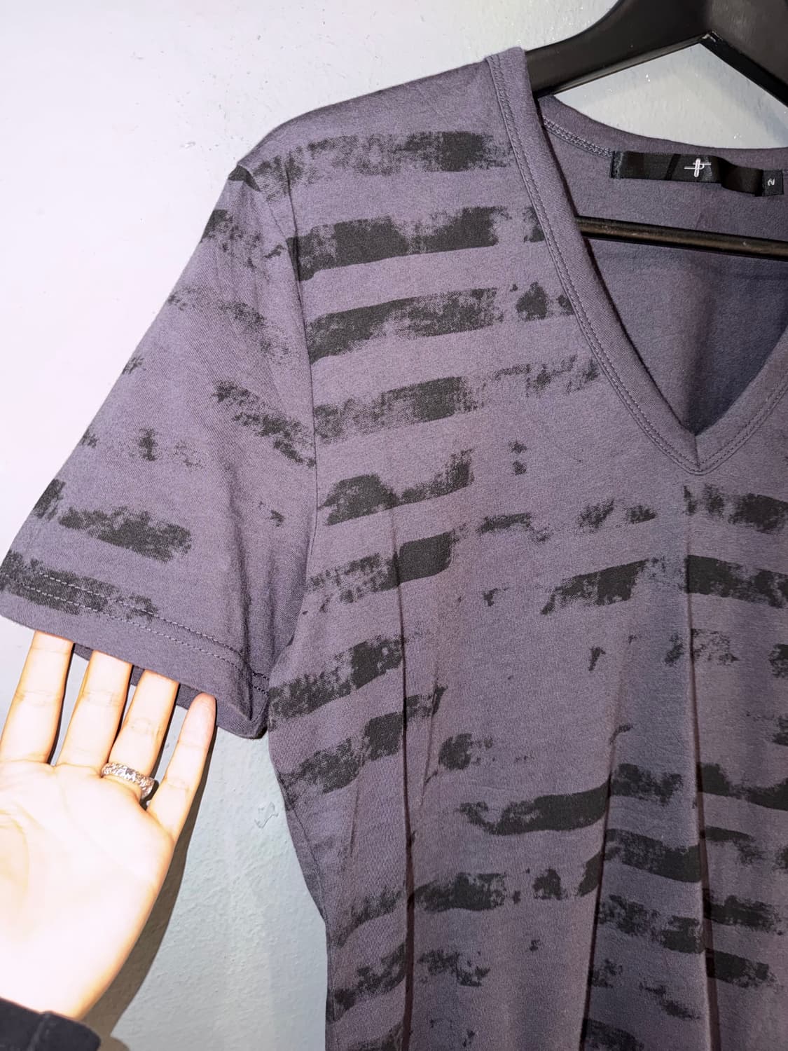 No id grunge printing top 상품이미지7