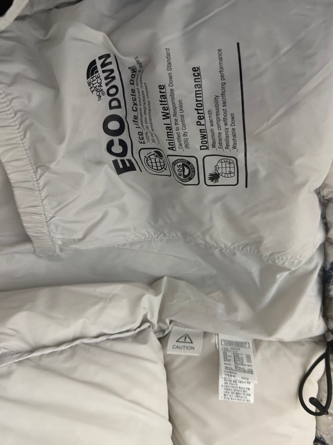 노스페이스 눕시 지구패딩 상품이미지3