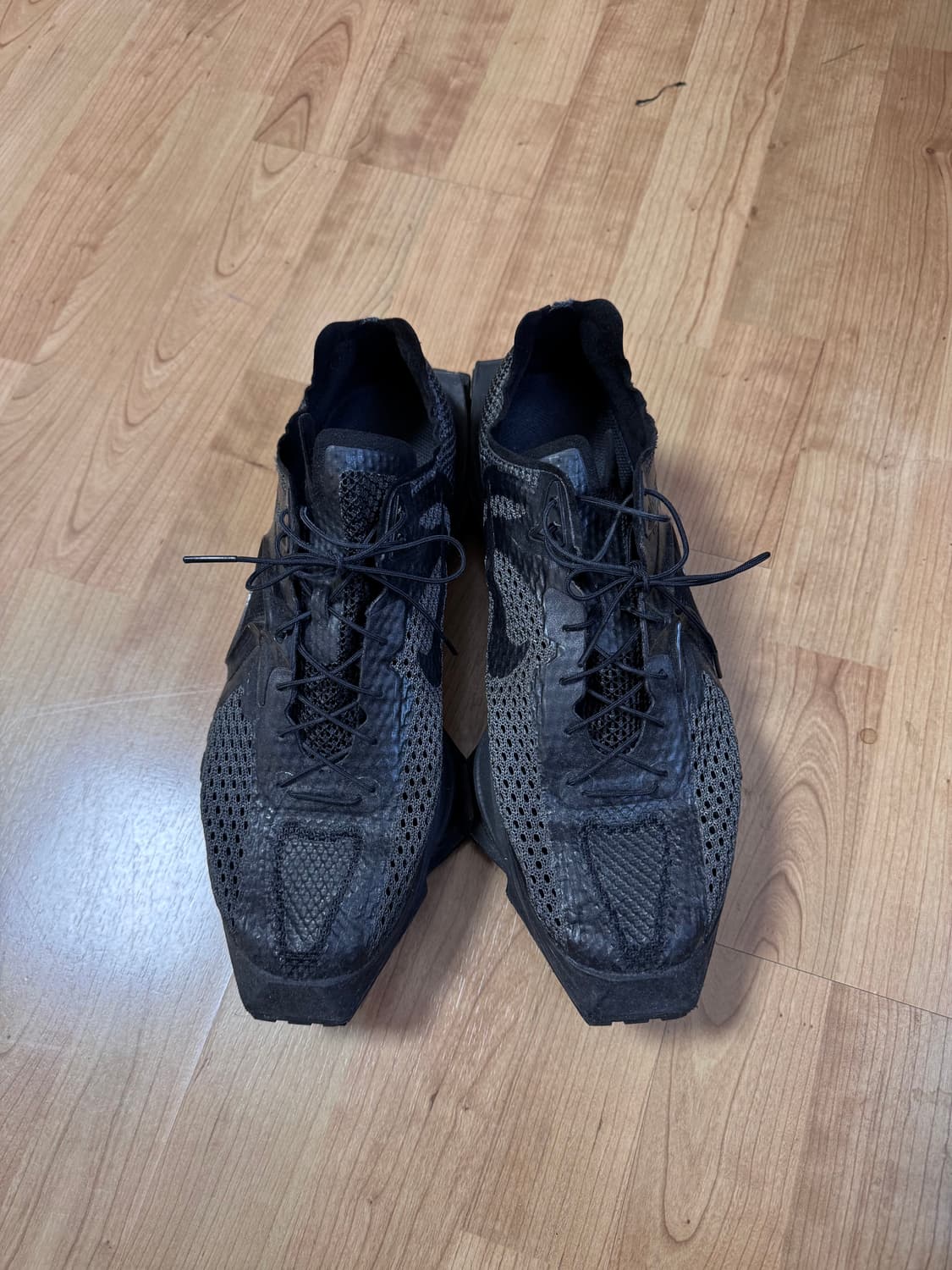 나이키 MMW004 트리플블랙 상품이미지1