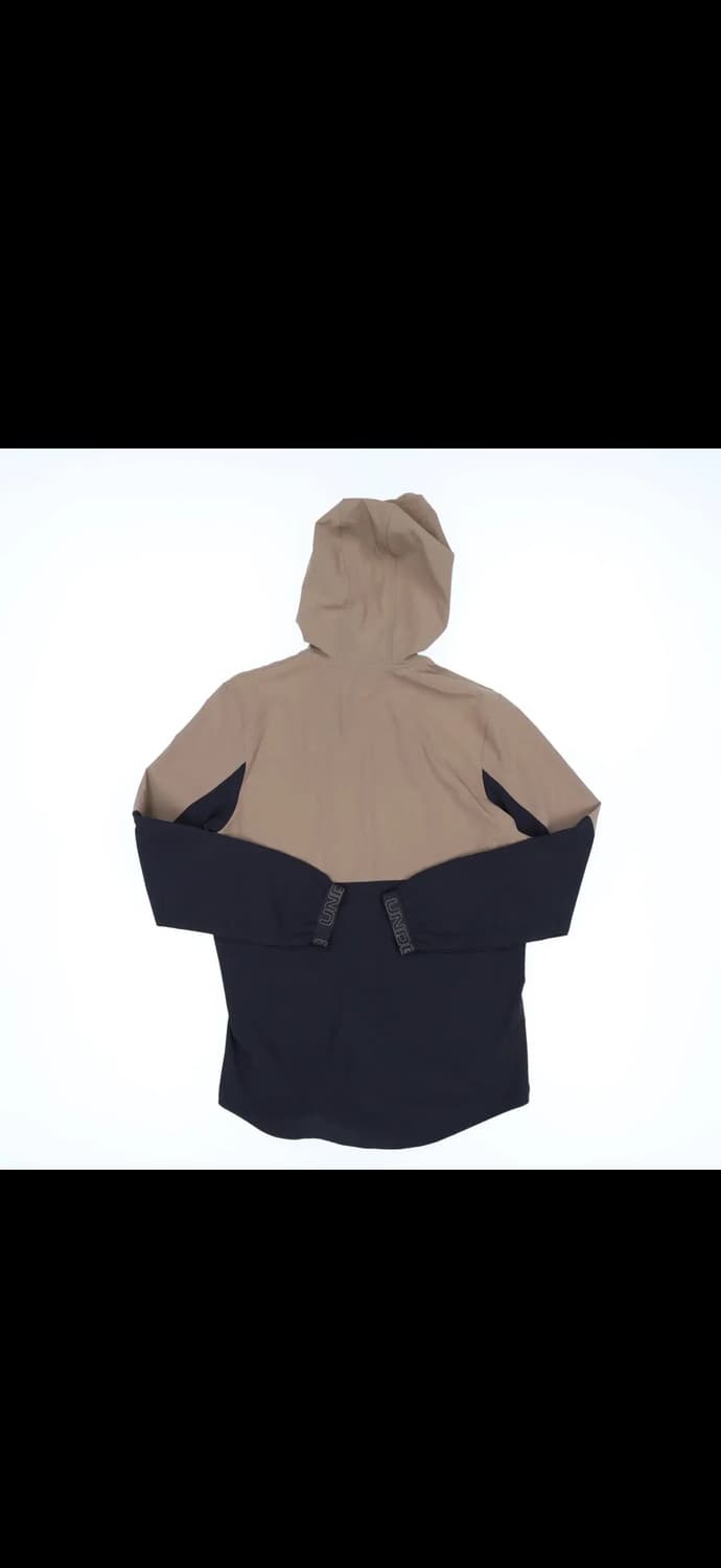 언더아머 배색 바람막이 자켓 1212H1 상품이미지2