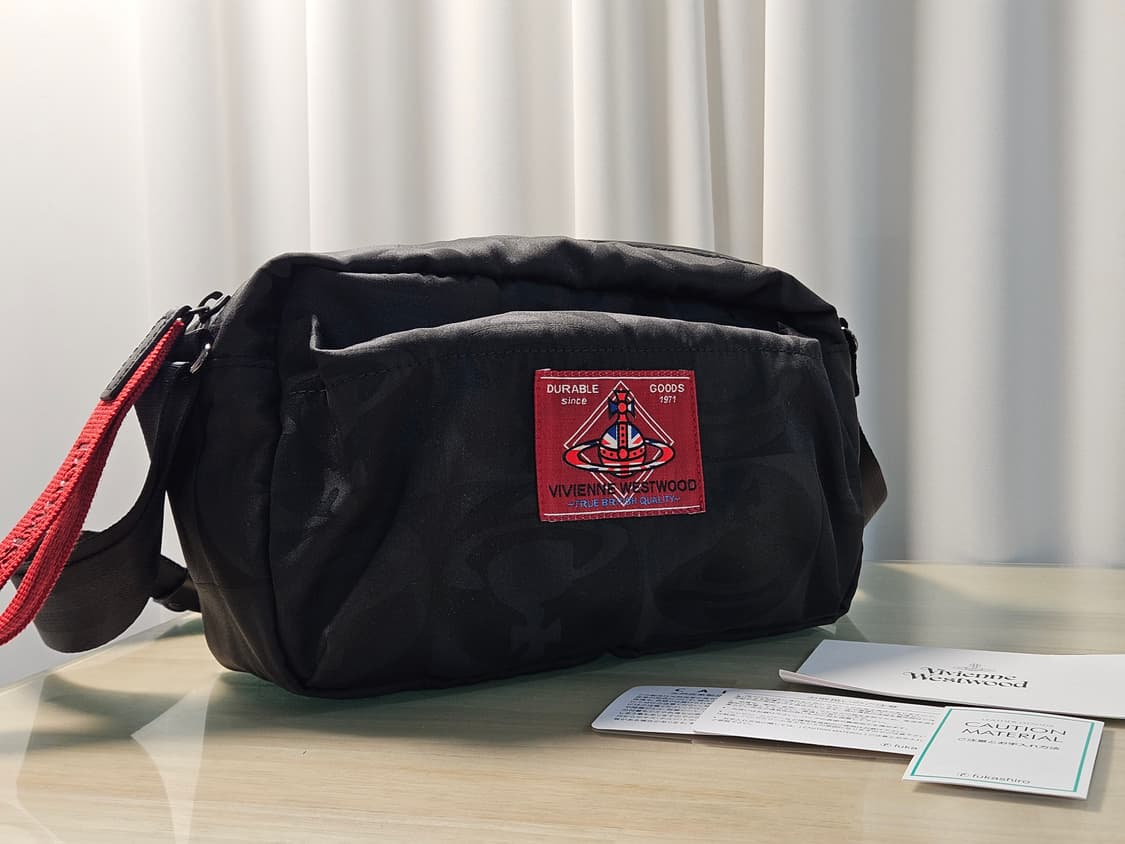 비비안웨스트우드 레드라벨 크로스백 상품이미지1