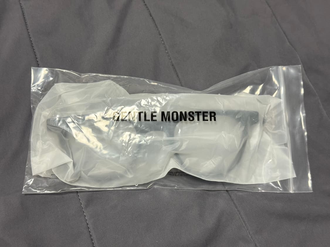 젠틀몬스터 마르지엘라 mm010 블랙 상품이미지5