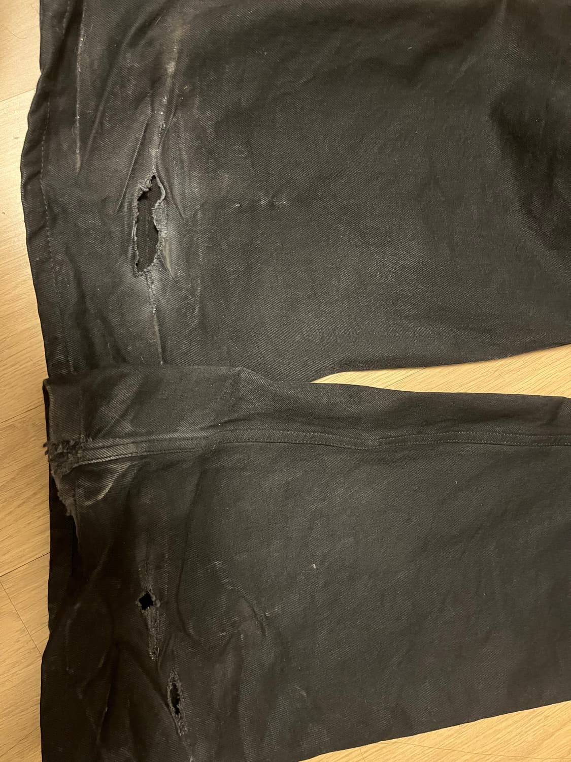 에모스탠스클럽 레더 패치 플레어진 V2 상품이미지3