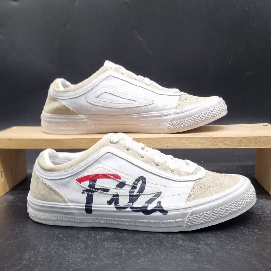 휠라 클래식 보더 스니커즈 250 상품이미지1