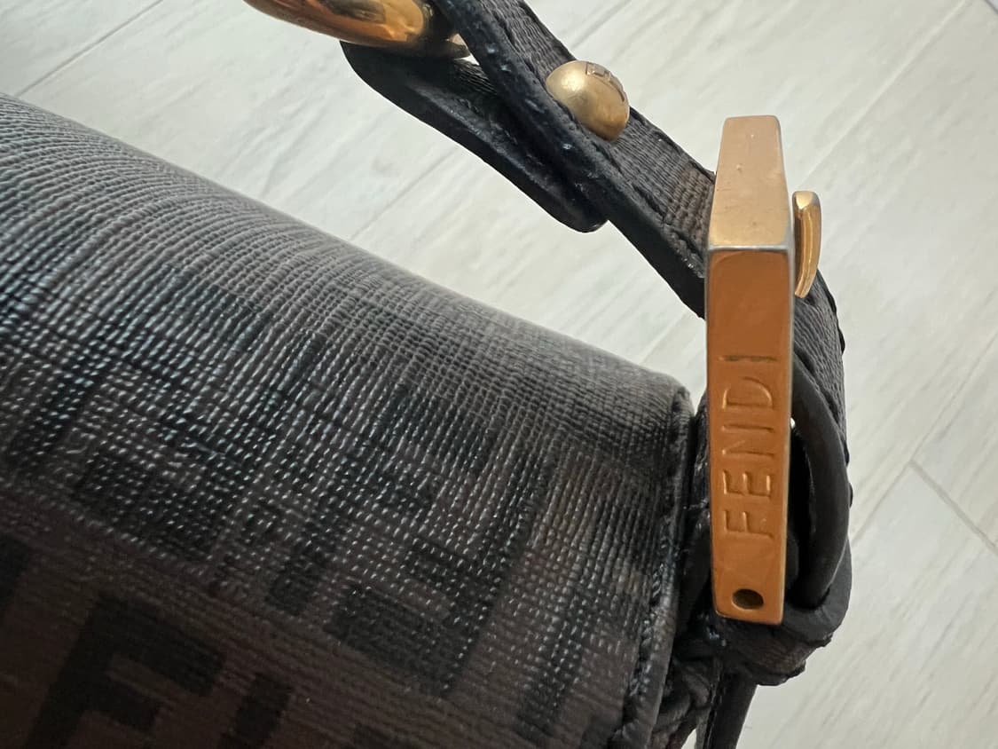 펜디 맘마 바게트백 상품이미지8